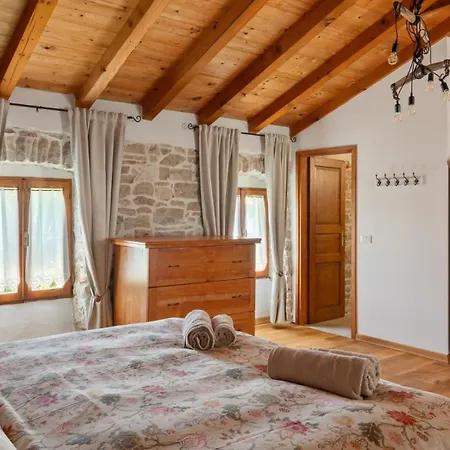 Old House Grota By Guide * Umag